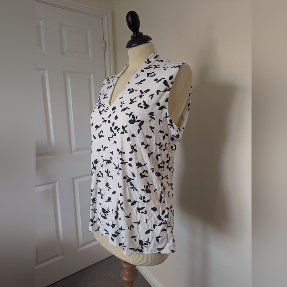 Hobbs black and white top size L - Picture 3 of 9